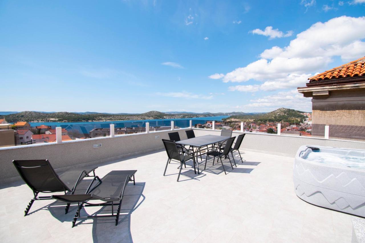 The Pearl Apartment Sibenik Bagian luar foto